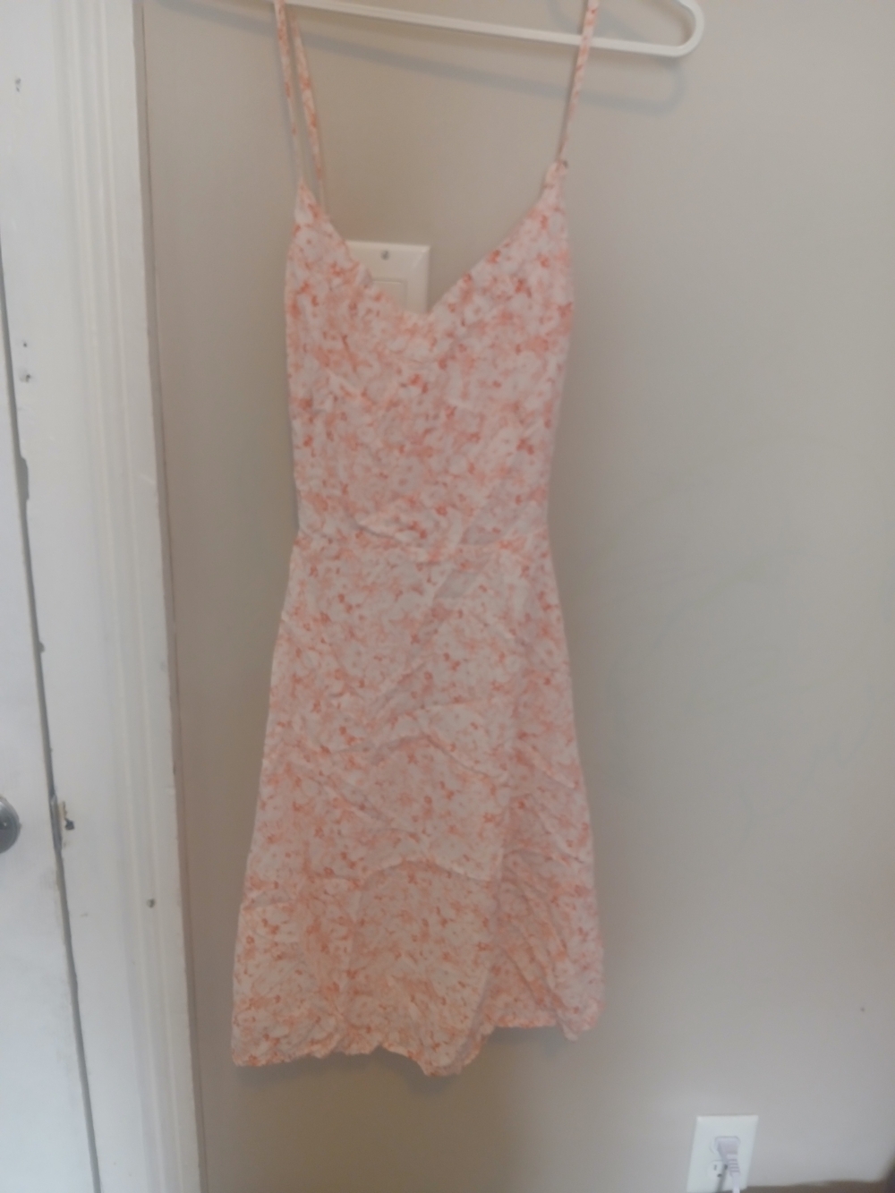 GAP Pink and White Floral Summer Dress - Picture 2 of 6